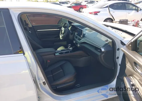 2024 Nissan Altima Sr Fwd из США, поврежденный, VIN 1N4BL4CV9RN303475